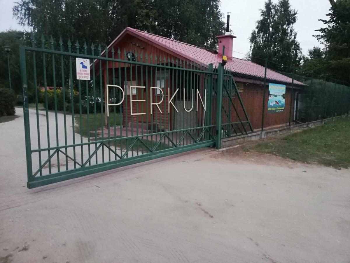 Domek Letniskowy Marmar Pierkunowo Exteriör bild